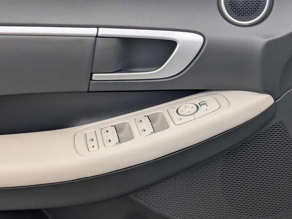 Thumbnail: 2025 Hyundai Sonata - 35