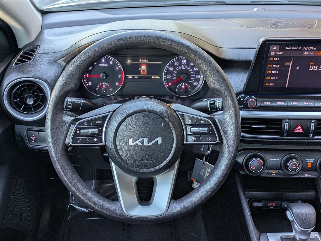 Thumbnail: 2024 Kia Forte - 21