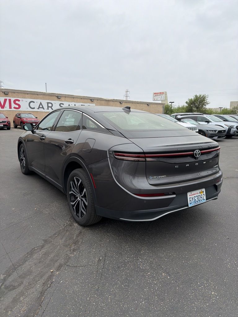 Thumbnail: 2024 Toyota Crown - 8