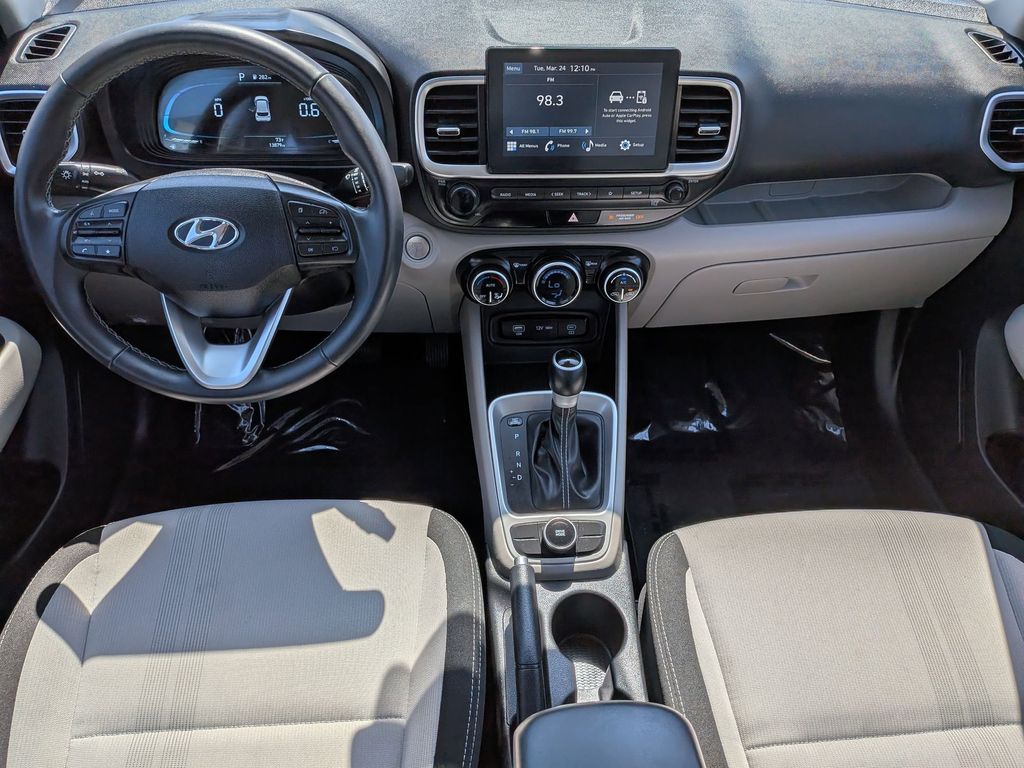 Thumbnail: 2025 Hyundai Venue - 22