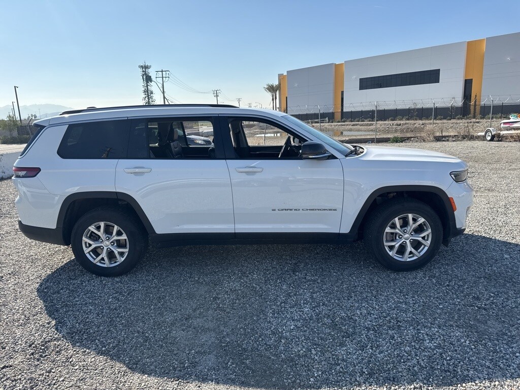 2023 Jeep Grand Cherokee L Limited Edition 3