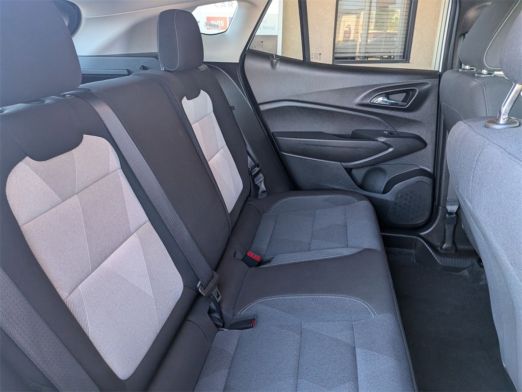 Thumbnail: 2025 Chevrolet Trax - 30