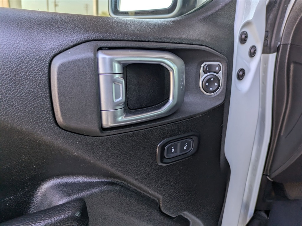 Thumbnail: 2023 Jeep Wrangler - 13