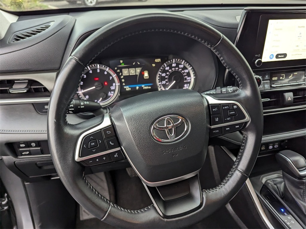 Thumbnail: 2024 Toyota Highlander - 19