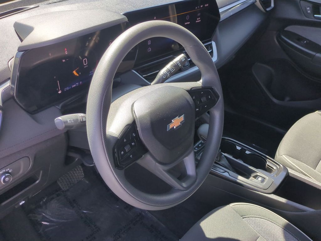 Thumbnail: 2025 Chevrolet TrailBlazer - 21