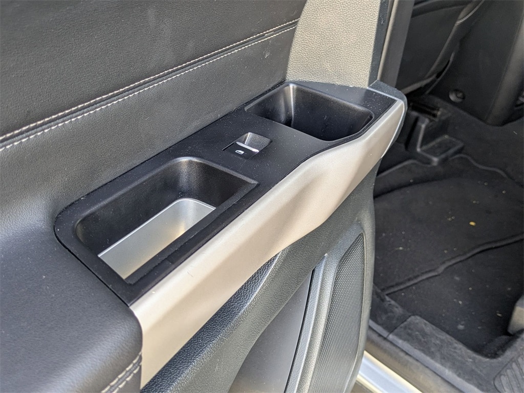 Thumbnail: 2023 Ford Explorer - 28