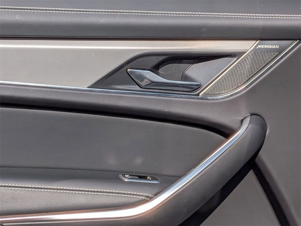 Thumbnail: 2024 Jaguar F-Pace - 26