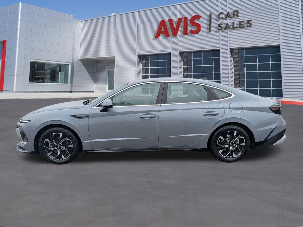 Thumbnail: 2025 Hyundai Sonata - 10