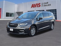 2022 Chrysler Pacifica Touring L -
                Colton, CA