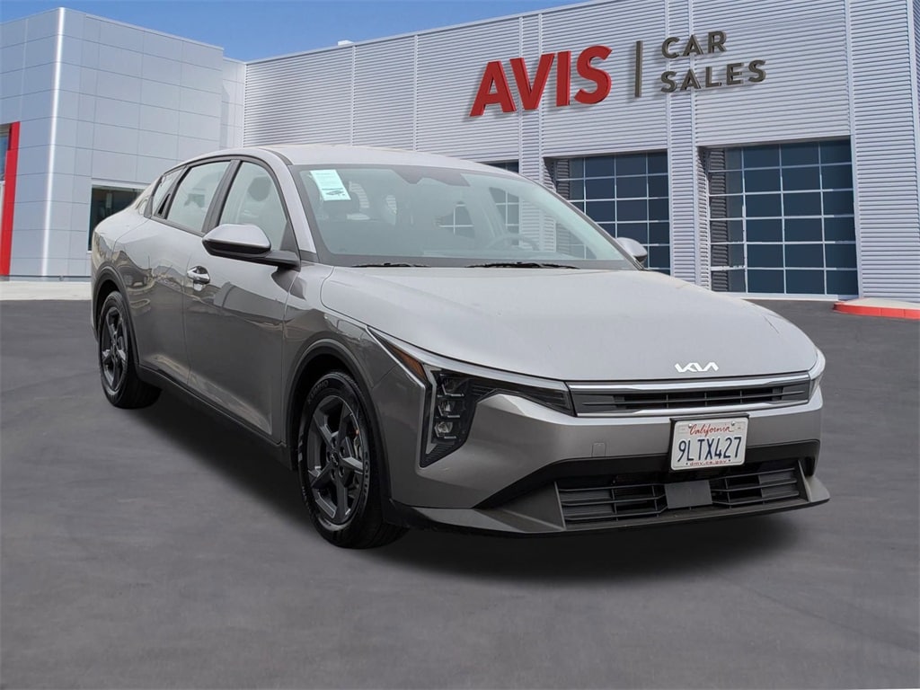 Thumbnail: 2025 Kia K4 - 3