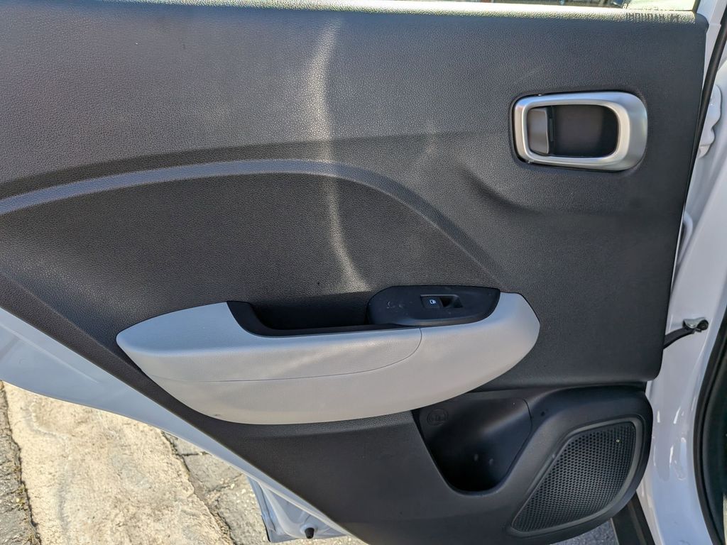 Thumbnail: 2025 Hyundai Venue - 26