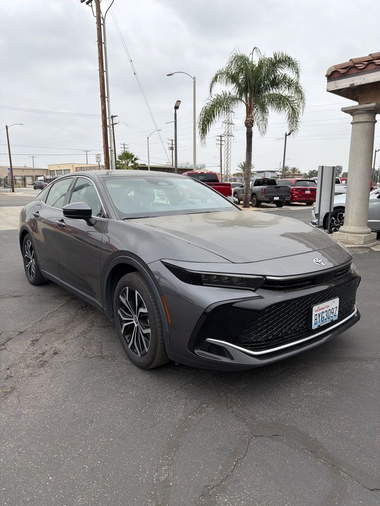 Thumbnail: 2024 Toyota Crown - 4