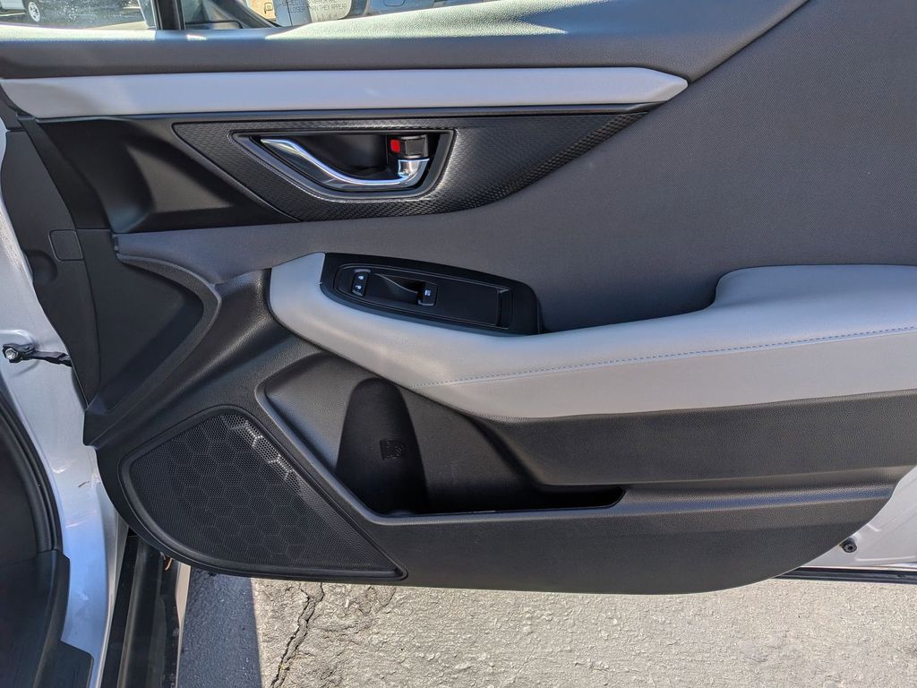 Thumbnail: 2025 Subaru Outback - 32