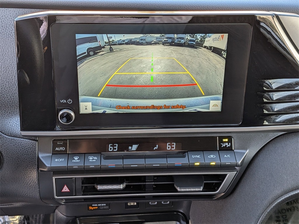 Thumbnail: 2025 Toyota Camry - 20