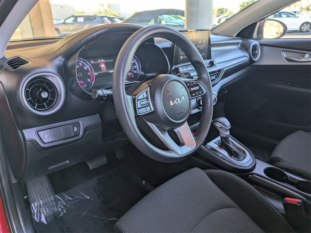 Thumbnail: 2024 Kia Forte - 15