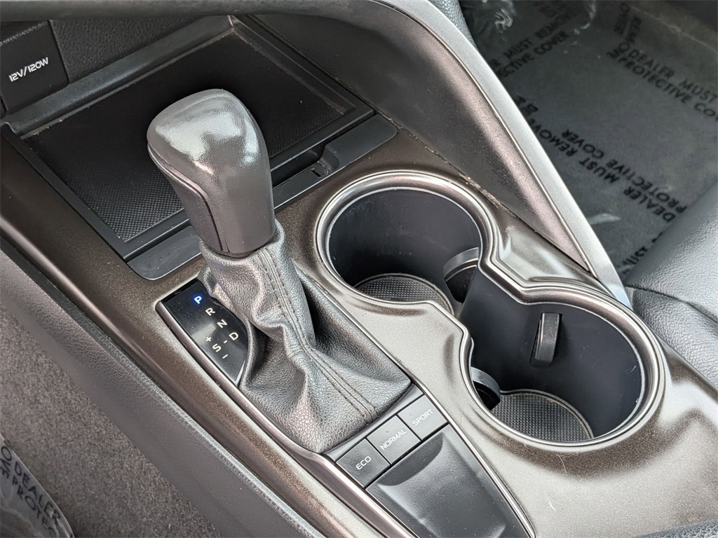 Thumbnail: 2024 Toyota Camry - 20