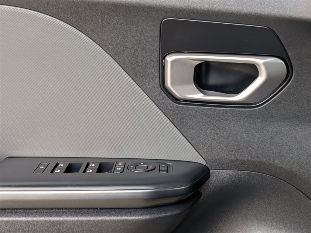 Thumbnail: 2025 Kia K4 - 13