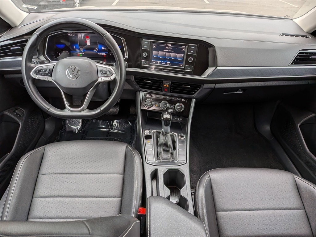 Thumbnail: 2024 Volkswagen Jetta - 26