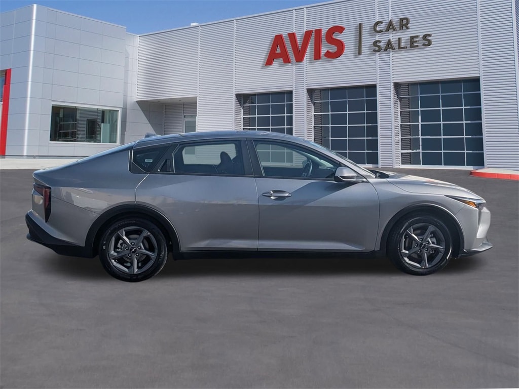 Thumbnail: 2025 Kia K4 - 5