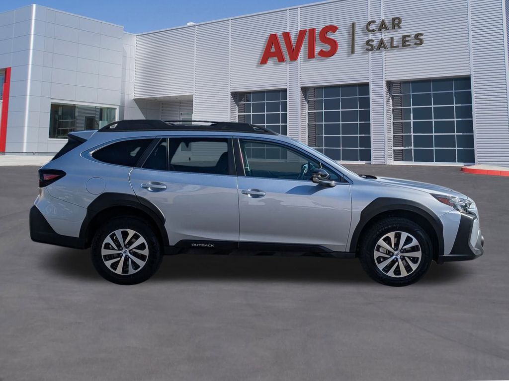 Thumbnail: 2025 Subaru Outback - 5