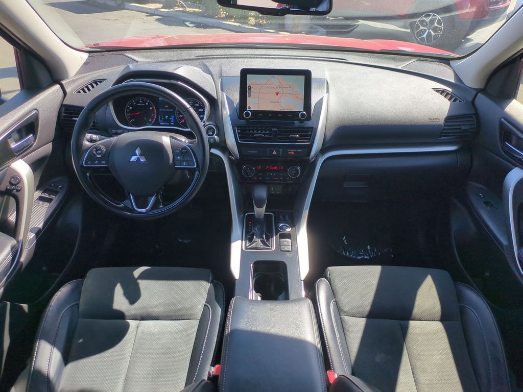 Thumbnail: 2025 Mitsubishi Eclipse Cross - 25
