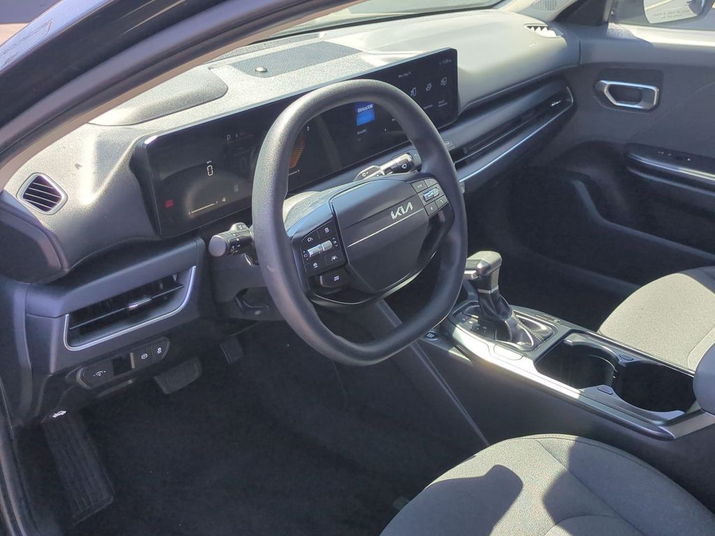 Thumbnail: 2025 Kia K4 - 15