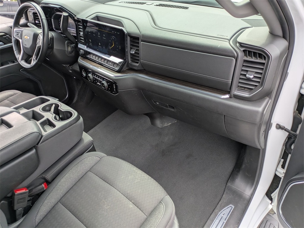 Thumbnail: 2024 Chevrolet Silverado 1500 - 29