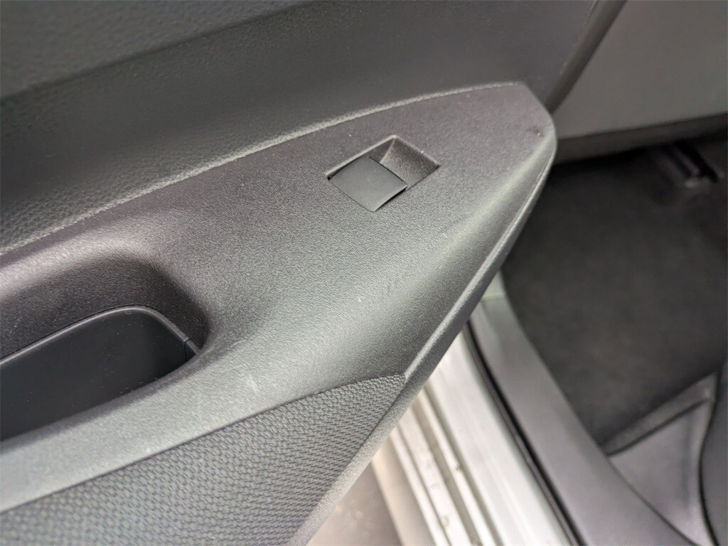 Thumbnail: 2024 Toyota Corolla - 28