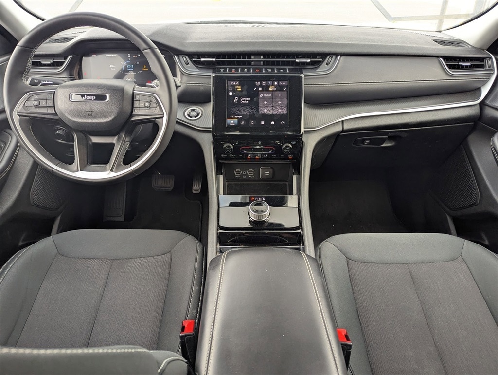 Thumbnail: 2023 Jeep Grand Cherokee L - 24