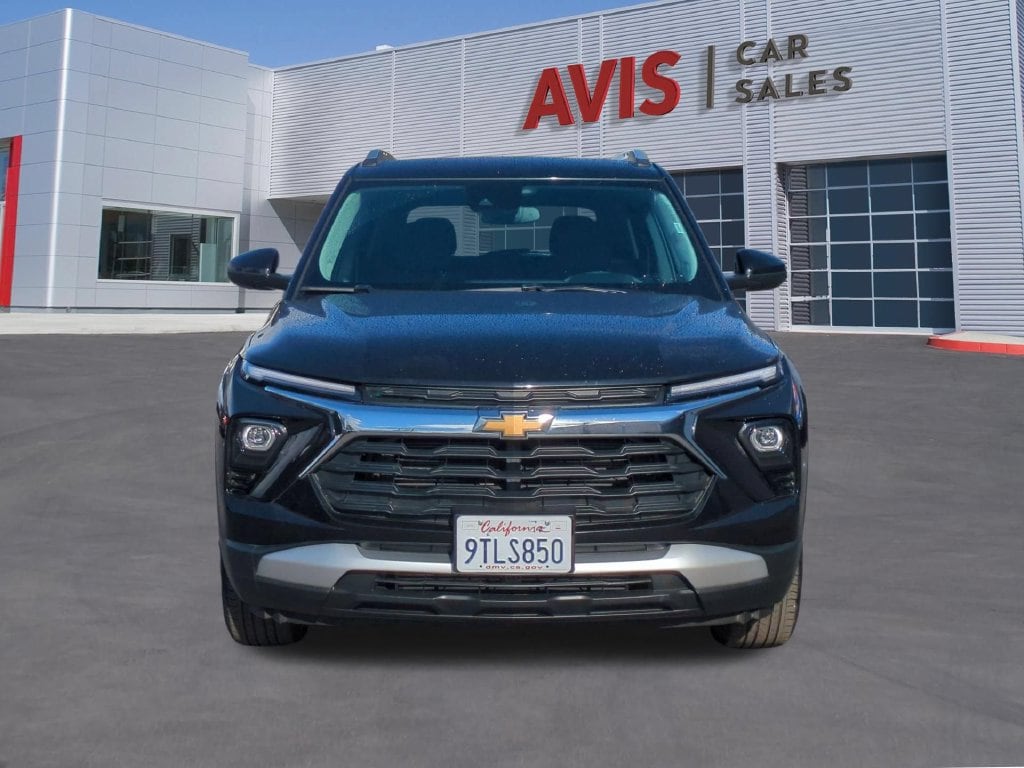 2025 Chevrolet Trailblazer LT - Photo 2