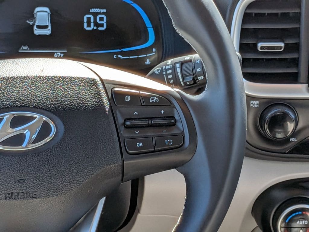 Thumbnail: 2025 Hyundai Venue - 24