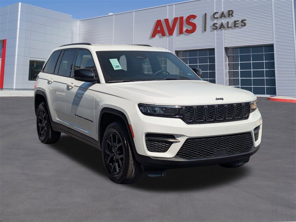 Thumbnail: 2024 Jeep Grand Cherokee - 3