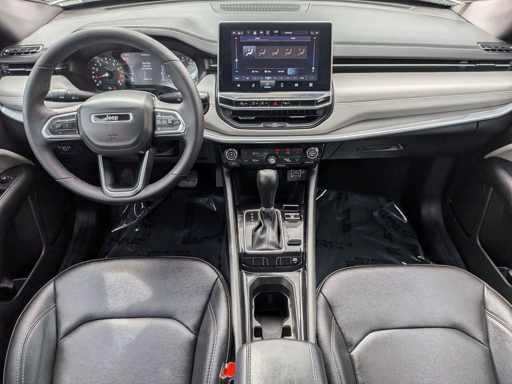 Thumbnail: 2025 Jeep Compass - 21