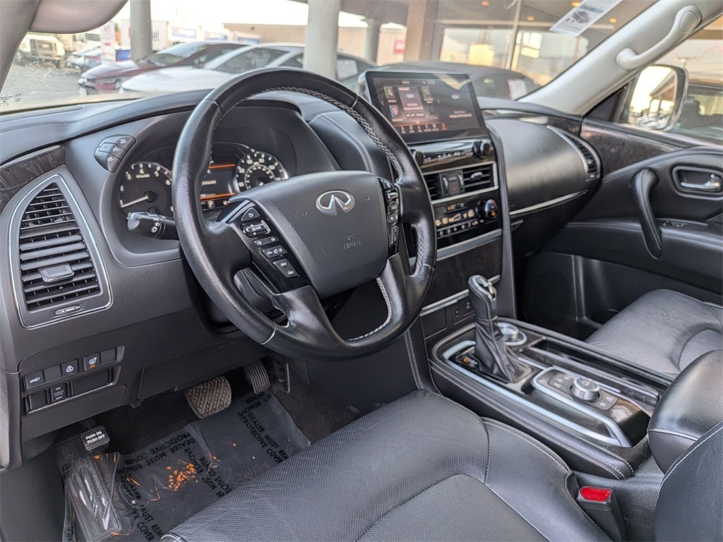 Thumbnail: 2024 INFINITI QX80 - 15