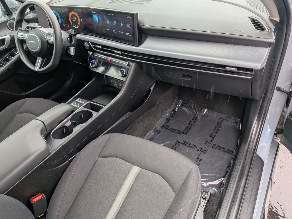 Thumbnail: 2025 Hyundai Sonata - 31