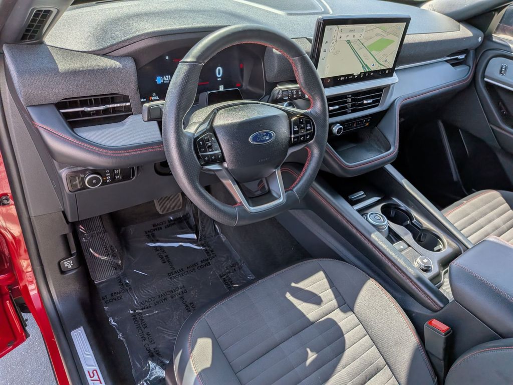 Thumbnail: 2025 Ford Explorer - 14