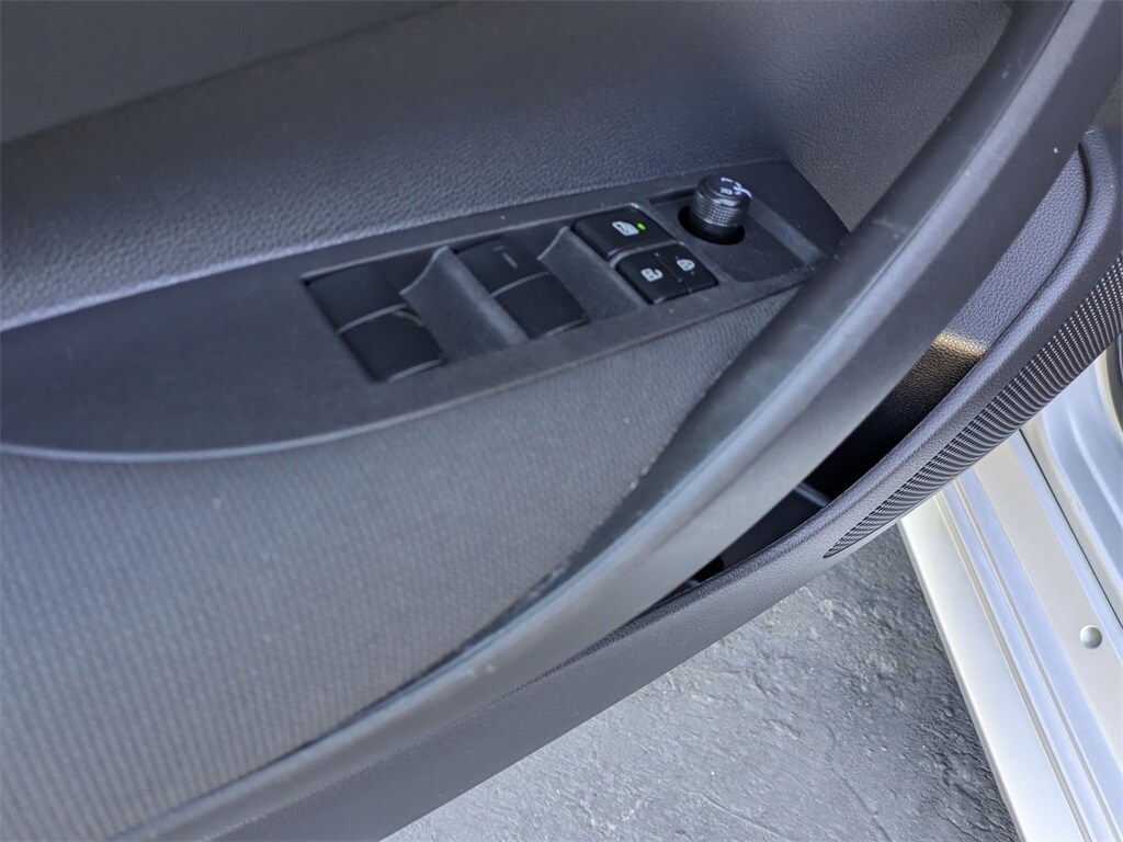 Thumbnail: 2024 Toyota Corolla - 13