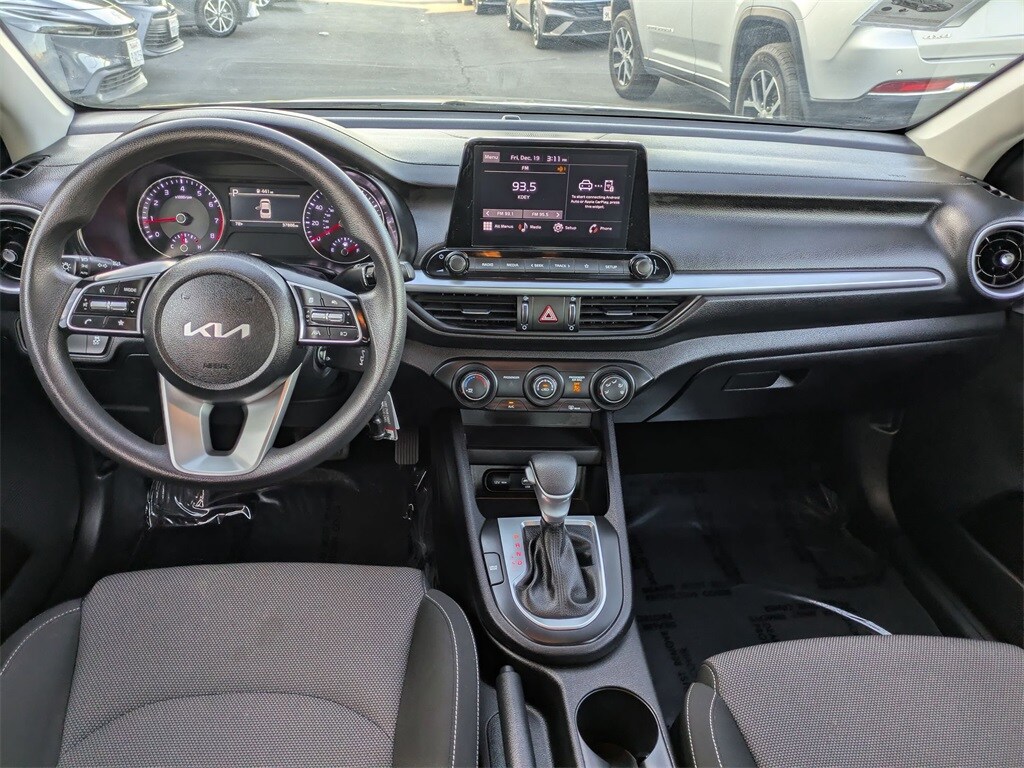 Thumbnail: 2024 Kia Forte - 26