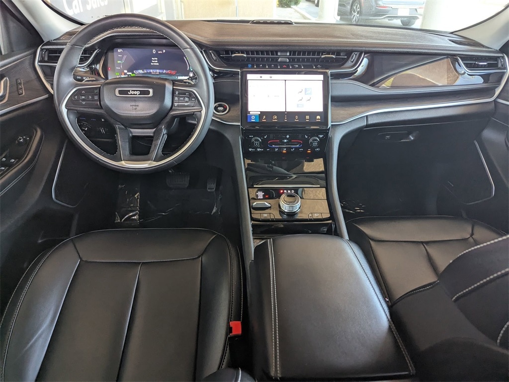 Thumbnail: 2023 Jeep Grand Cherokee - 25