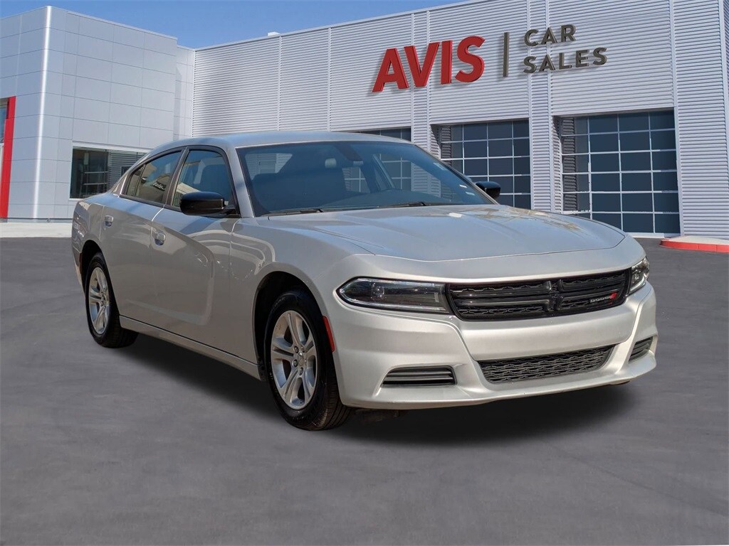 2023 Dodge Charger SXT photo 2