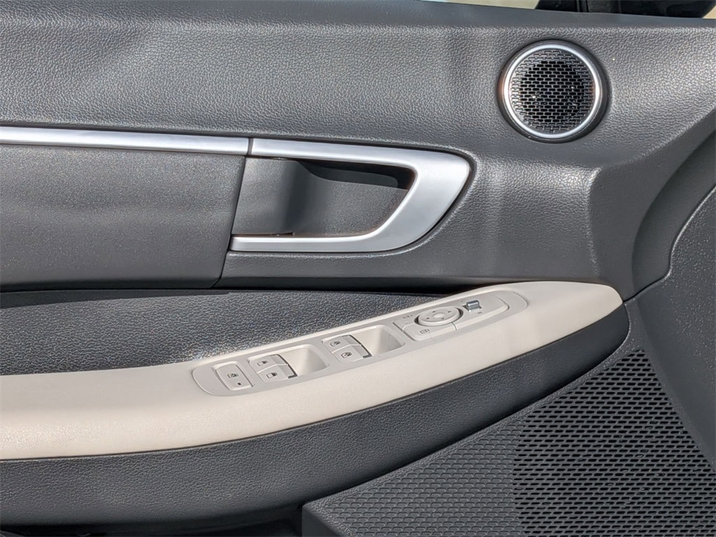 Thumbnail: 2025 Hyundai Sonata - 13