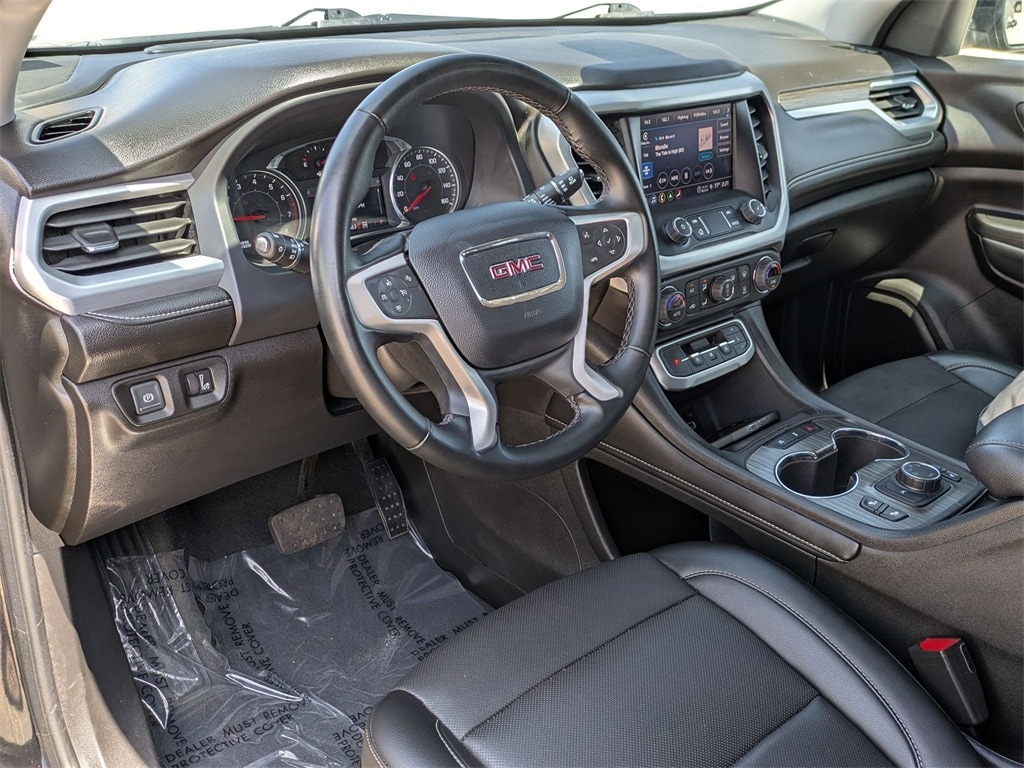 Thumbnail: 2023 GMC Acadia - 14