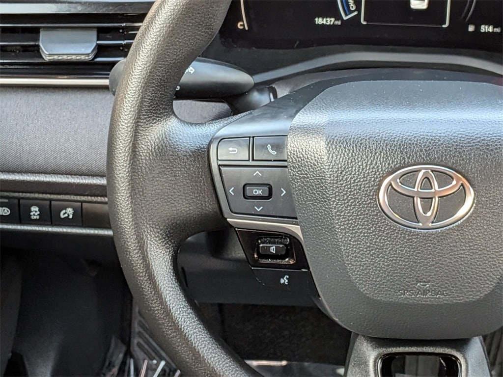 Thumbnail: 2025 Toyota Camry - 21