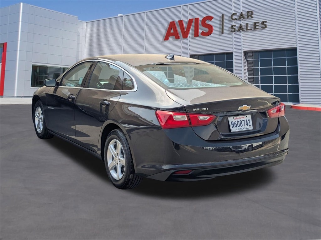 Thumbnail: 2023 Chevrolet Malibu - 9