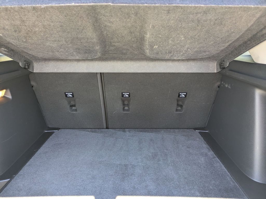 Thumbnail: 2025 Chevrolet Trax - 30