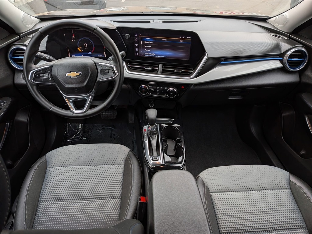 Thumbnail: 2025 Chevrolet Trax - 26