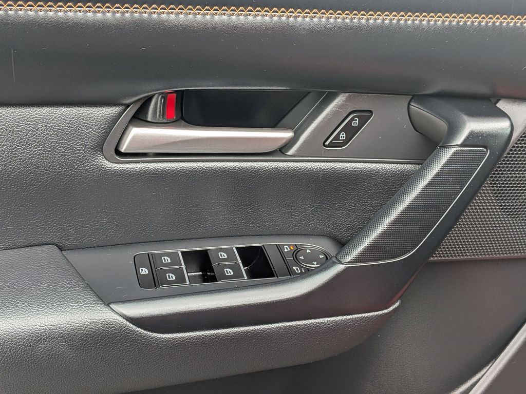 Thumbnail: 2025 Mazda CX-50 - 13