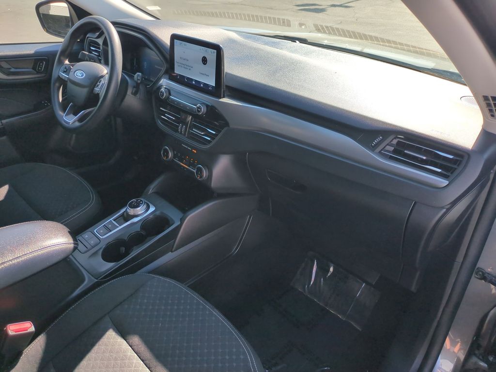 Thumbnail: 2025 Ford Escape - 28
