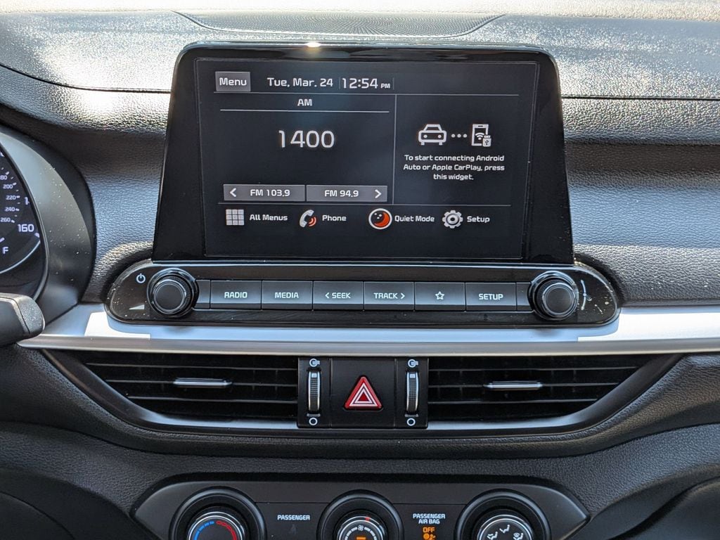 Thumbnail: 2024 Kia Forte - 19