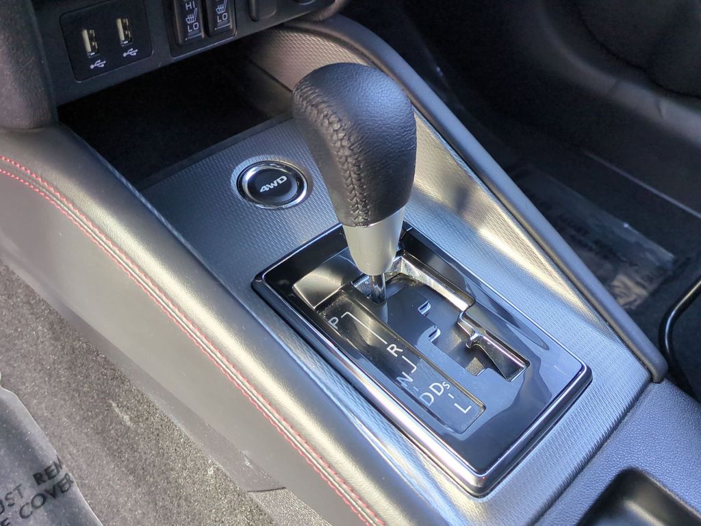 Thumbnail: 2025 Mitsubishi Outlander Sport - 19